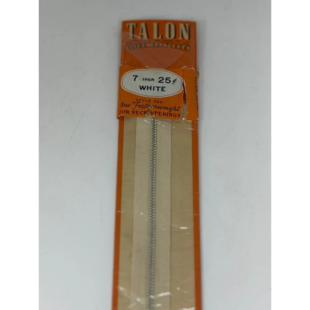 VTG Talon Zipper White Style 220‎ Featherweight Locking 7 Inch Sewing Notion NOS